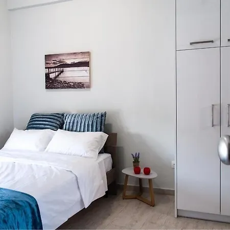 Konstantinou Apartment - Smart & Roof Top Terrace Athens Exterior photo