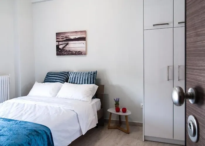 Konstantinou Apartment - Smart & Roof Top Terrace